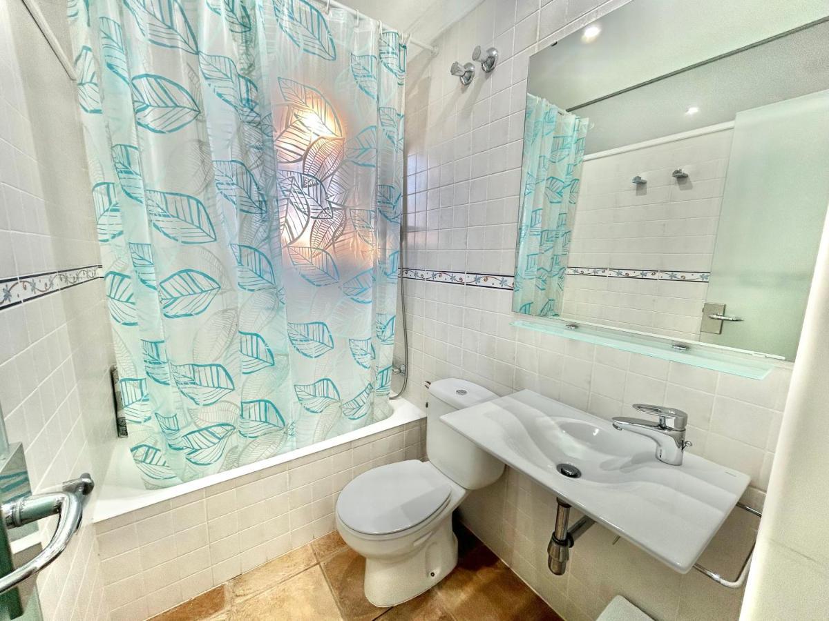 Apartamento Varsovia Oliva Luaran gambar