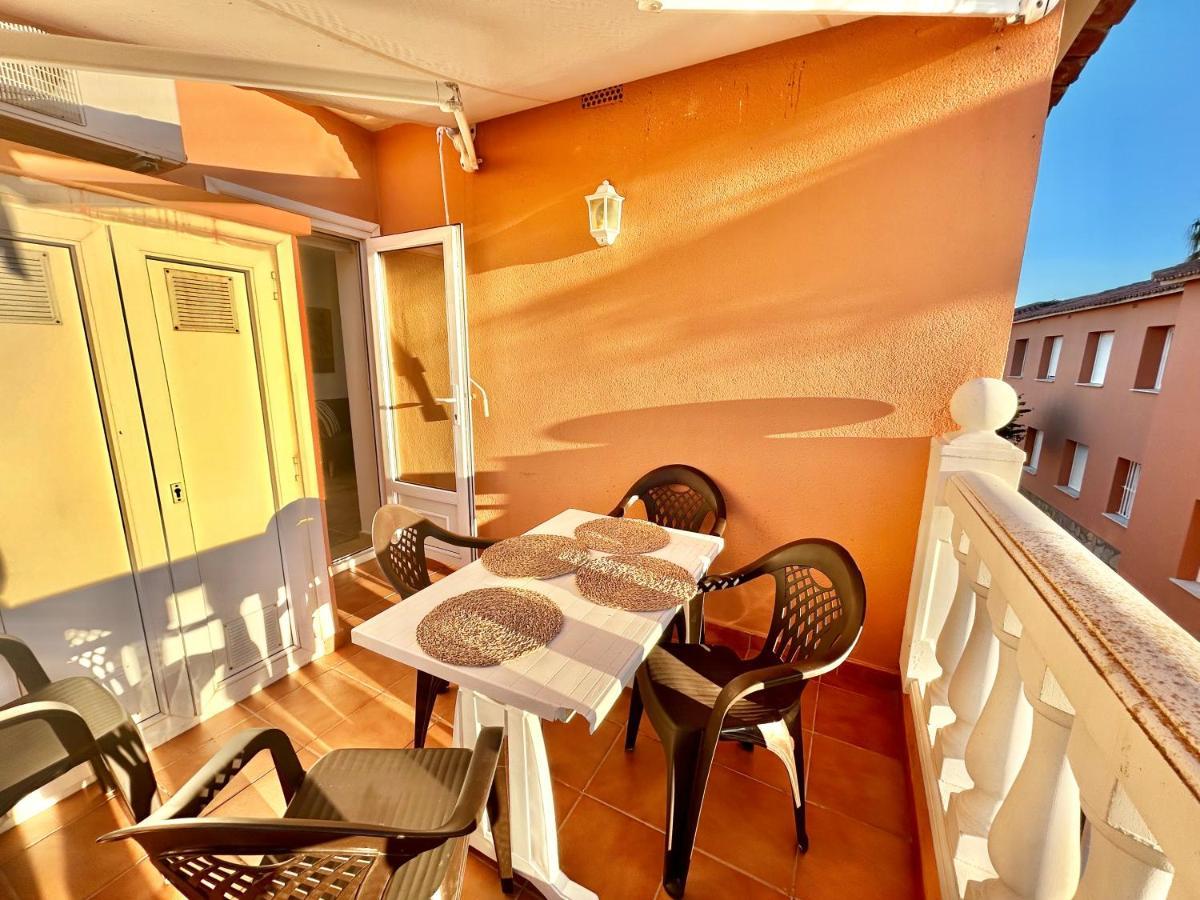 Apartamento Varsovia Oliva Luaran gambar